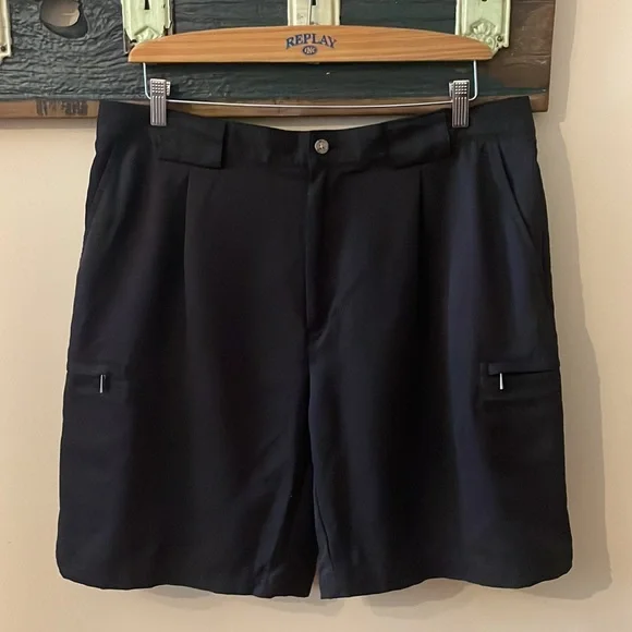 lzod XFG Black Golf Cargo Shorts Size 36 - Picture 4 of 13